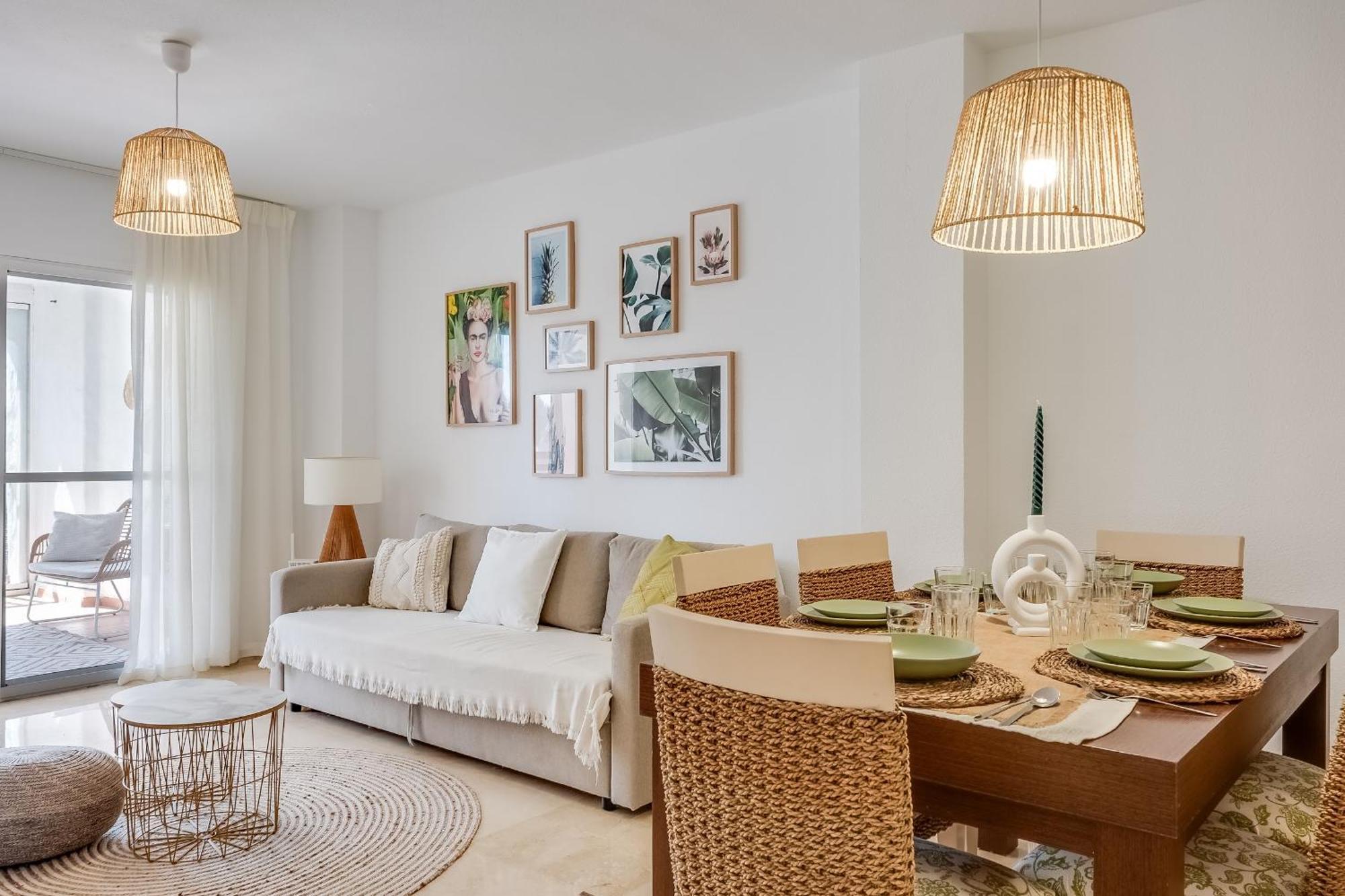 Gezellig Stijlvol Appartement Dichtbij Het Strand Эстепона Экстерьер фото
